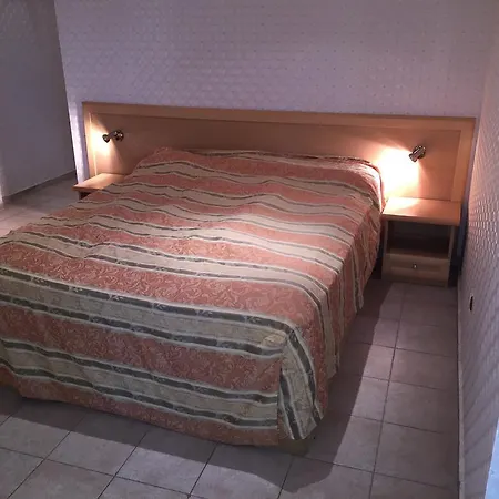 Miramar Palace Apartment
